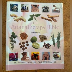 The Aromatherapy Bible Book